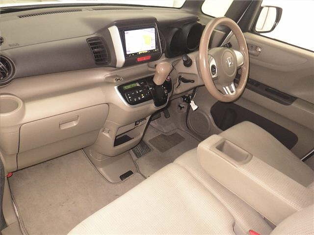 HONDA N BOX 2015