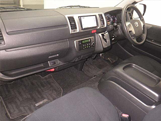 TOYOTA HIACE VAN 2019