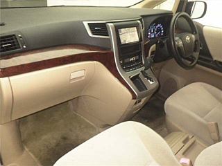 TOYOTA VELLFIRE 2008