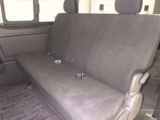 TOYOTA HIACE VAN 2019