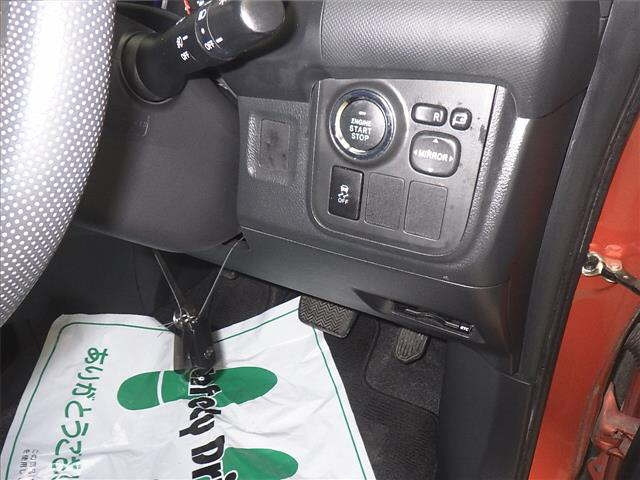 TOYOTA WISH 2013