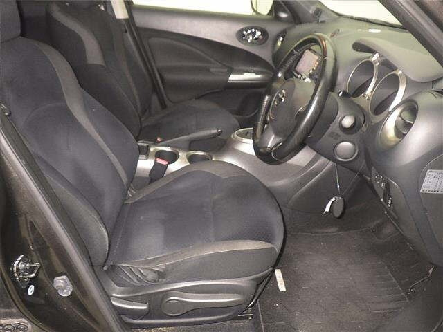 NISSAN JUKE 2013