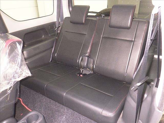 SUZUKI JIMNY 2013
