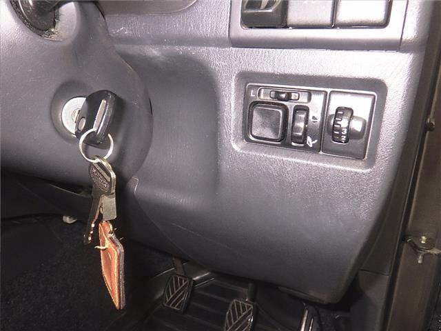 SUZUKI JIMNY 2013