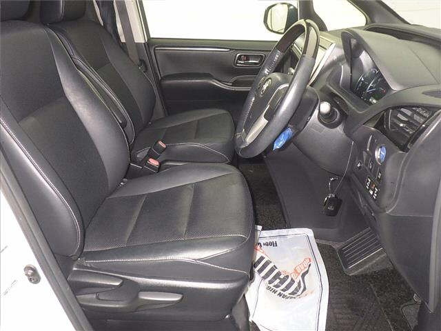 TOYOTA ESQUIRE 2015