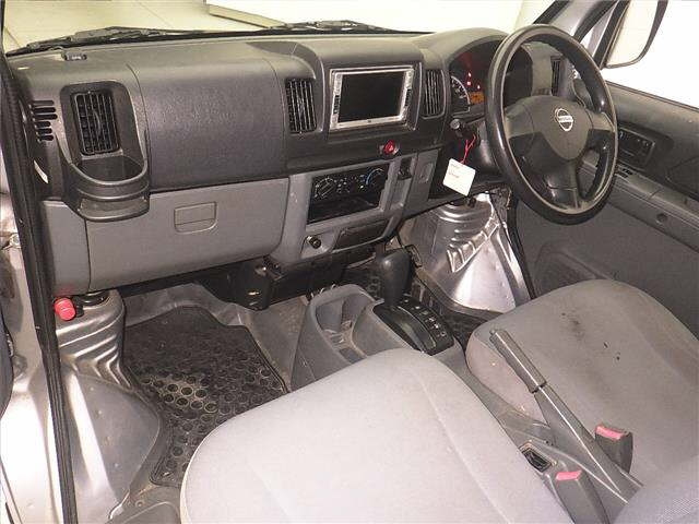 NISSAN CLIPPER VAN 2011