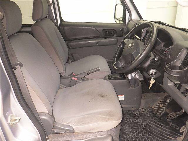 NISSAN CLIPPER VAN 2011