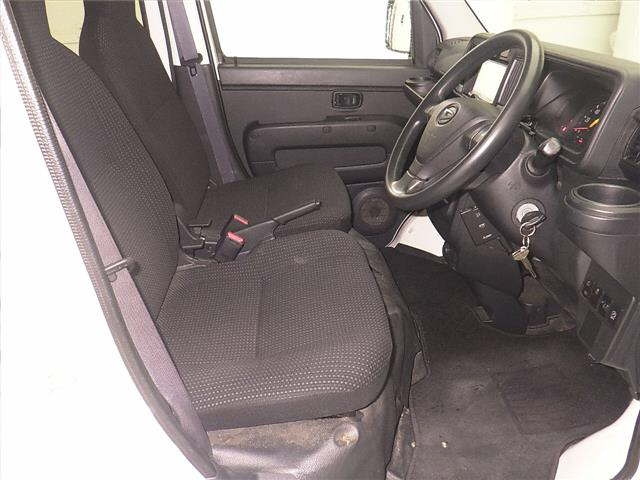 DAIHATSU HIJET VAN 2019