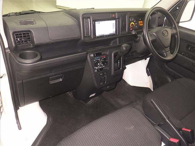 DAIHATSU HIJET VAN 2019