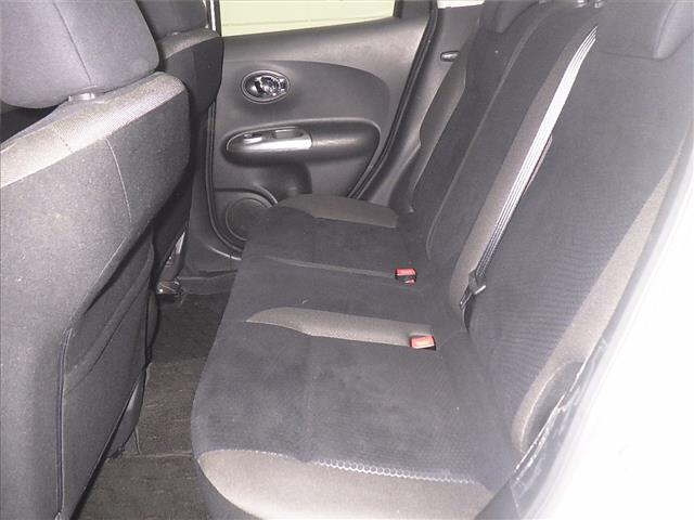 NISSAN JUKE 2012