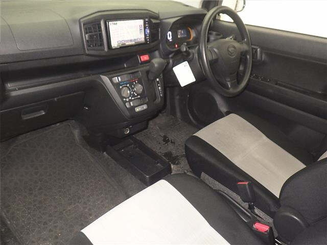 DAIHATSU MIRA E S 2020