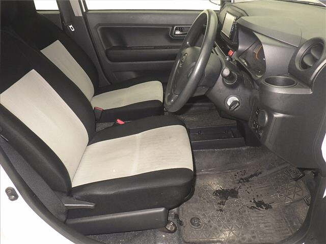 DAIHATSU MIRA E S 2020