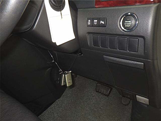 TOYOTA ALPHARD 2008