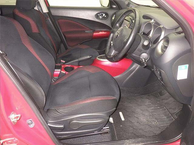 NISSAN JUKE 2014