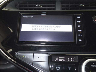 TOYOTA AQUA 2019