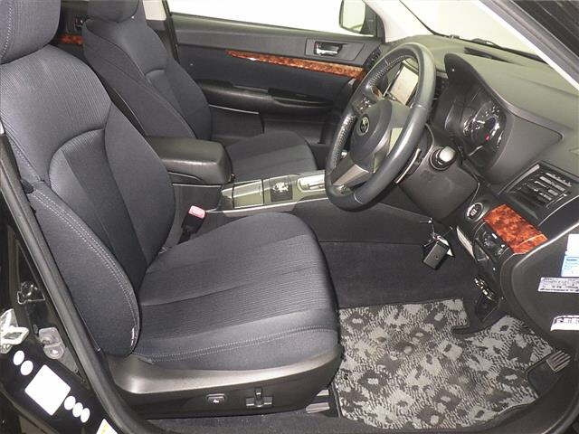 SUBARU LEGACY B4 2010