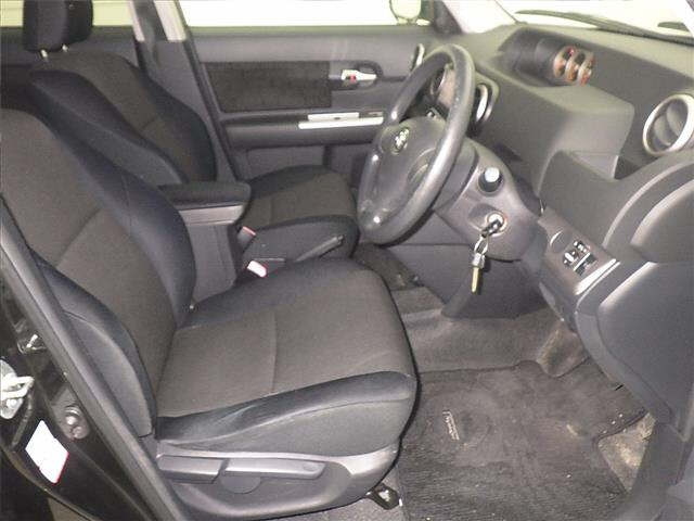 TOYOTA COROLLA RUMION 2013