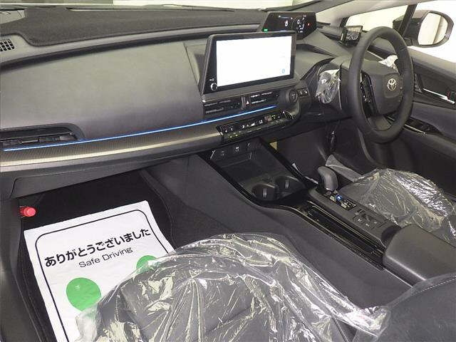 TOYOTA PRIUS 2024