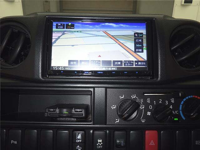 TOYOTA DYNA 2023