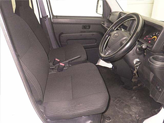DAIHATSU HIJET VAN 2019