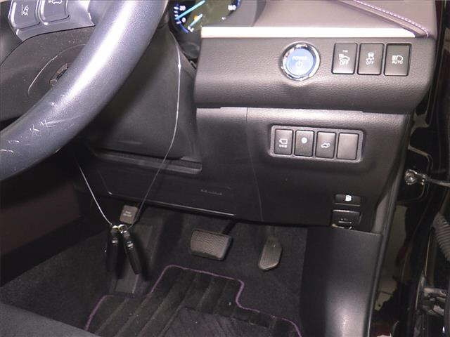 TOYOTA HARRIER 2015