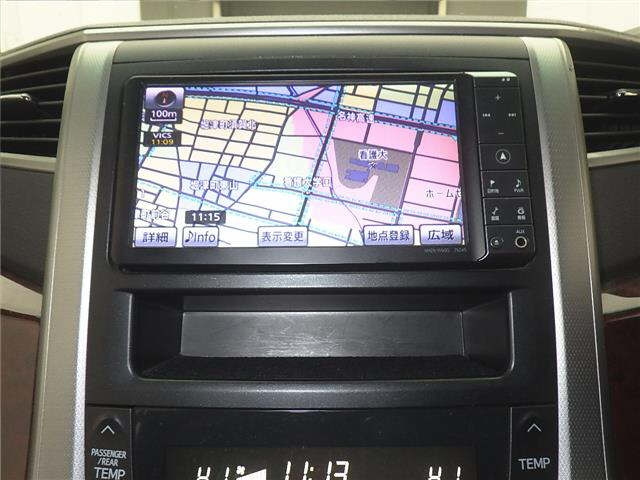 TOYOTA ALPHARD 2010