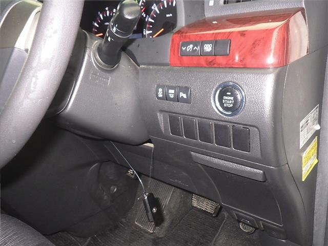 TOYOTA ALPHARD 2010