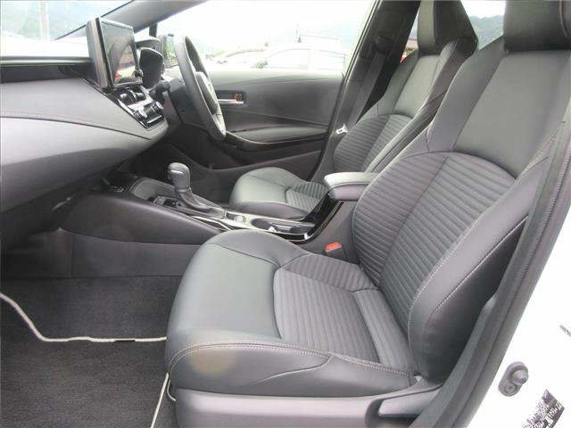 TOYOTA COROLLA 2024