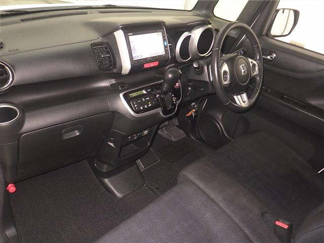 HONDA N BOX 2016