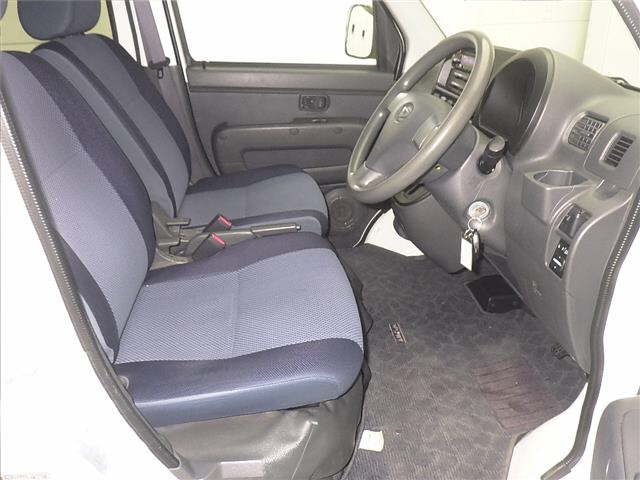 DAIHATSU HIJET VAN 2008