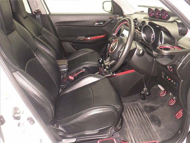 SUZUKI SWIFT 2018