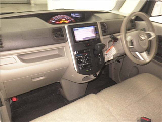 DAIHATSU TANTO 2018