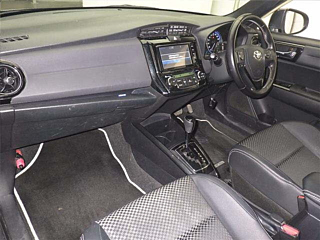 TOYOTA COROLLA FIELDER 2016