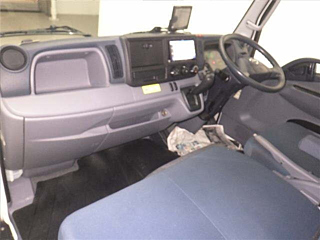 NISSAN ATLAS 2015