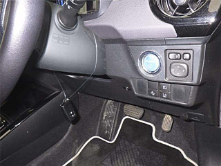 TOYOTA COROLLA FIELDER 2016