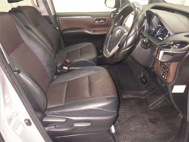 TOYOTA ESQUIRE 2015