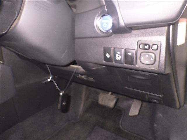TOYOTA AURIS 2017
