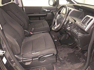 HONDA STEP WAGON 2012