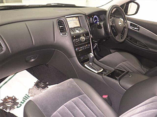 NISSAN SKYLINE CROSSOVER 2011