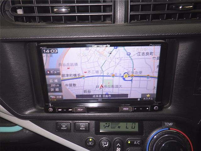 TOYOTA AQUA 2012
