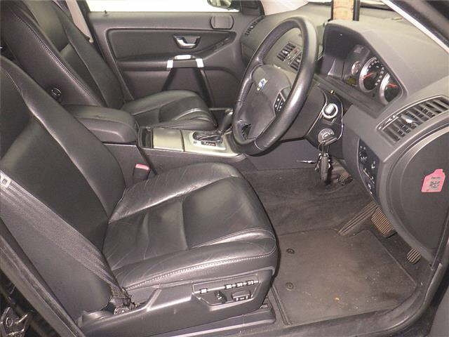 VOLVO XC90 2011