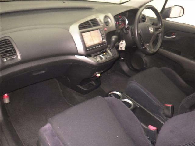 HONDA STREAM 2009