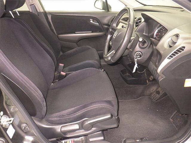 HONDA STREAM 2009