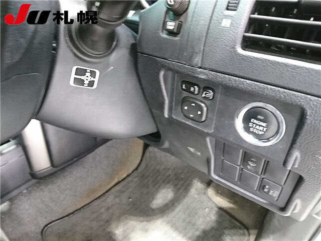 TOYOTA LAND CRUISER PRADO 2010