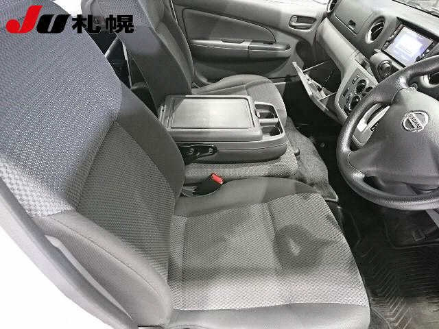 NISSAN CARAVAN VAN 2018