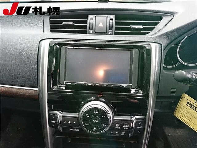 TOYOTA MARK X 2019
