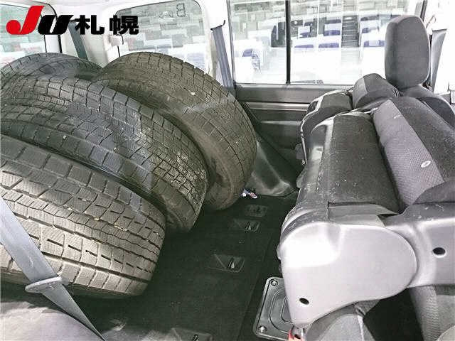 MITSUBISHI PAJERO 2011