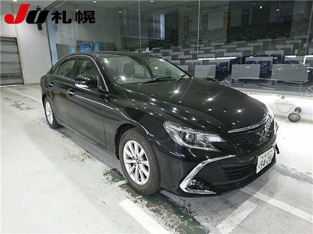 TOYOTA MARK X 2019