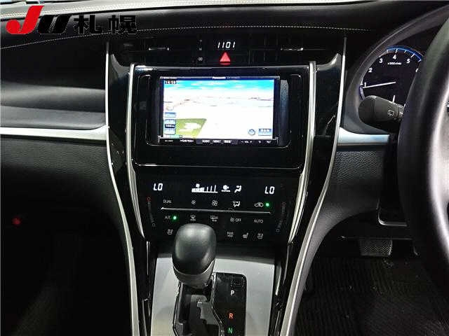 TOYOTA HARRIER 2019