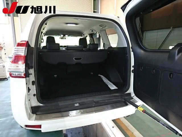 TOYOTA LAND CRUISER PRADO 2015